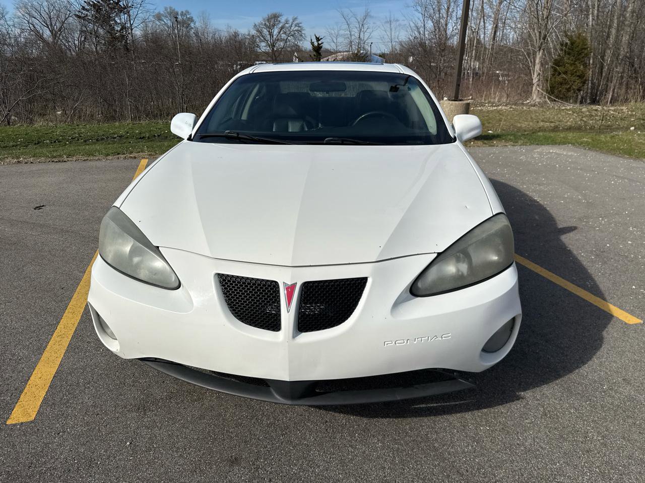 Used 2008 Pontiac Grand Prix w/ Premium Package image 2