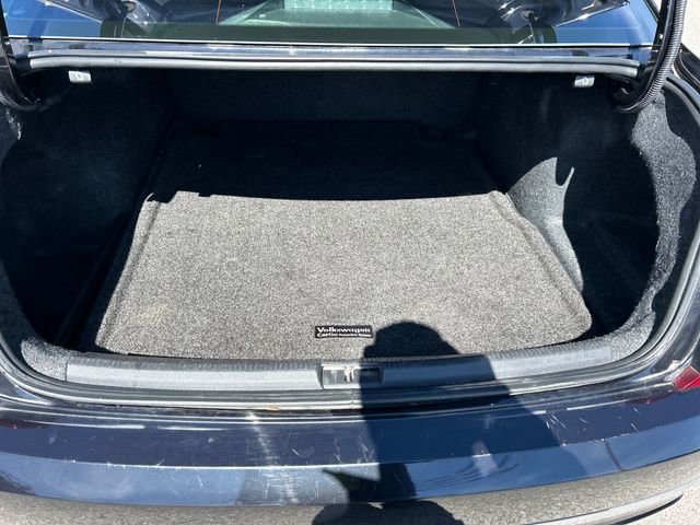 Used 2017 Volkswagen Passat 1.8T R-Line image 41