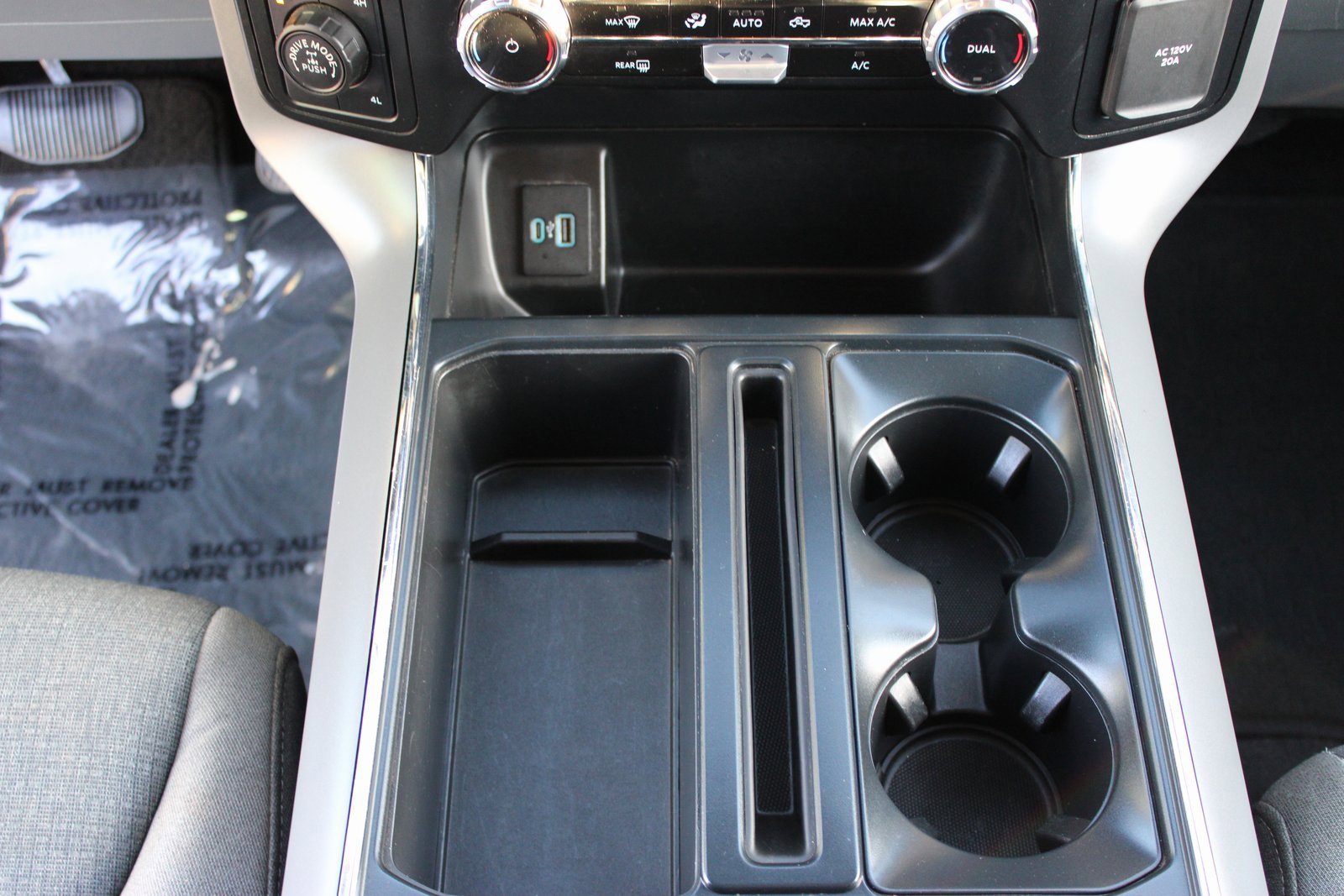 Used 2024 Ford F150 XLT w/ Mobile Office Package image 21