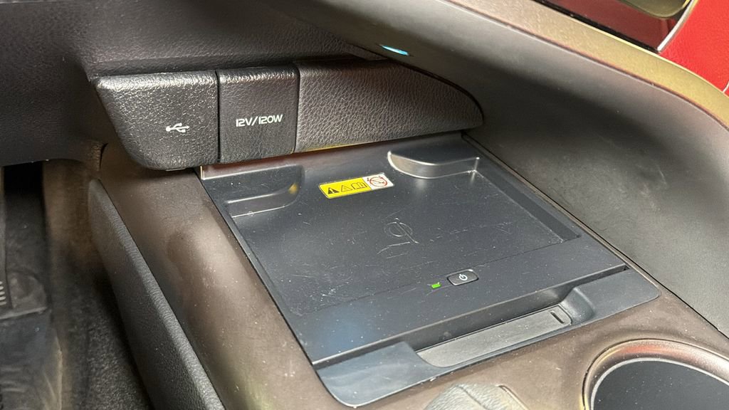 Used 2022 Toyota Camry XSE w/ Navigation Upgrade Package image 30