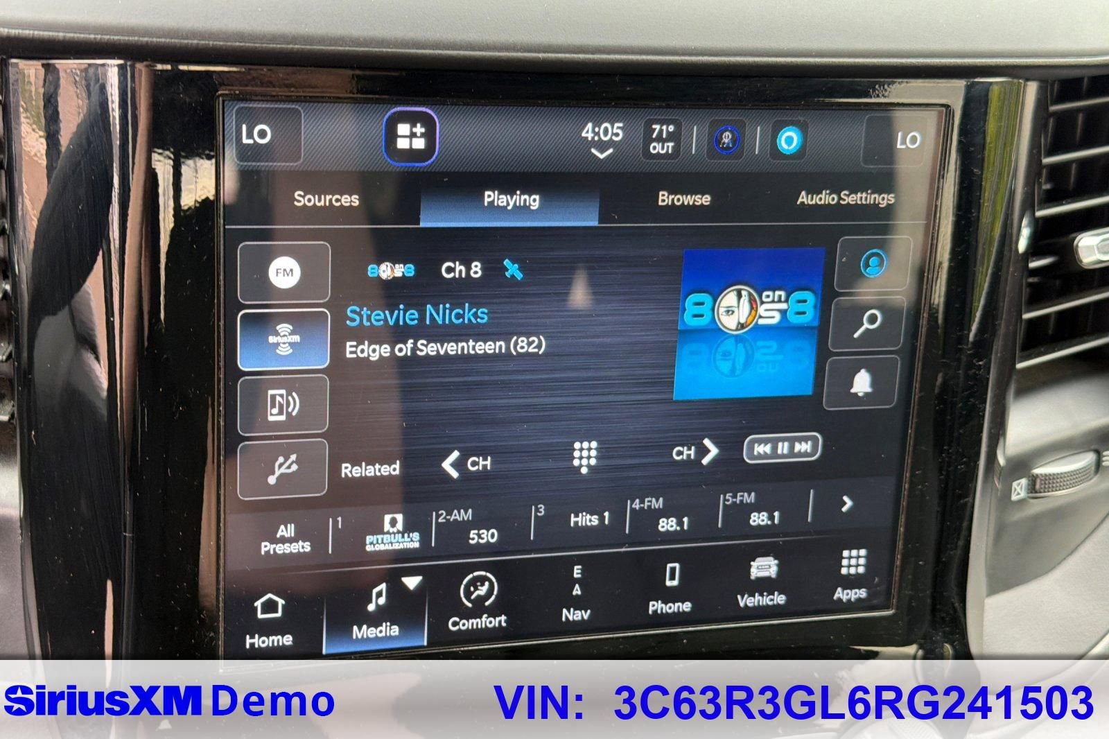 Used 2024 RAM 3500 Tradesman w/ Chrome Appearance Group image 28