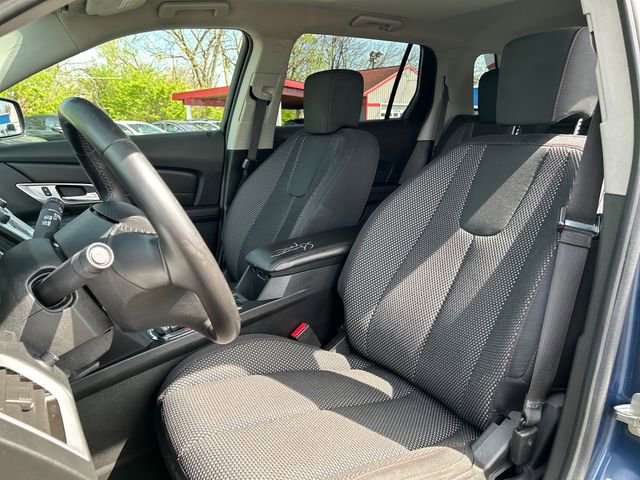 Used 2017 GMC Terrain SLE w/ Technology Package AWD/4WD image 10