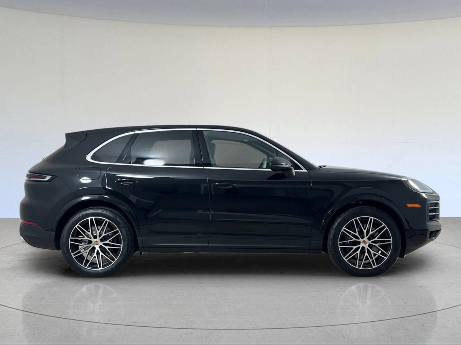 New 2026 Porsche Cayenne AWD/4WD image 9