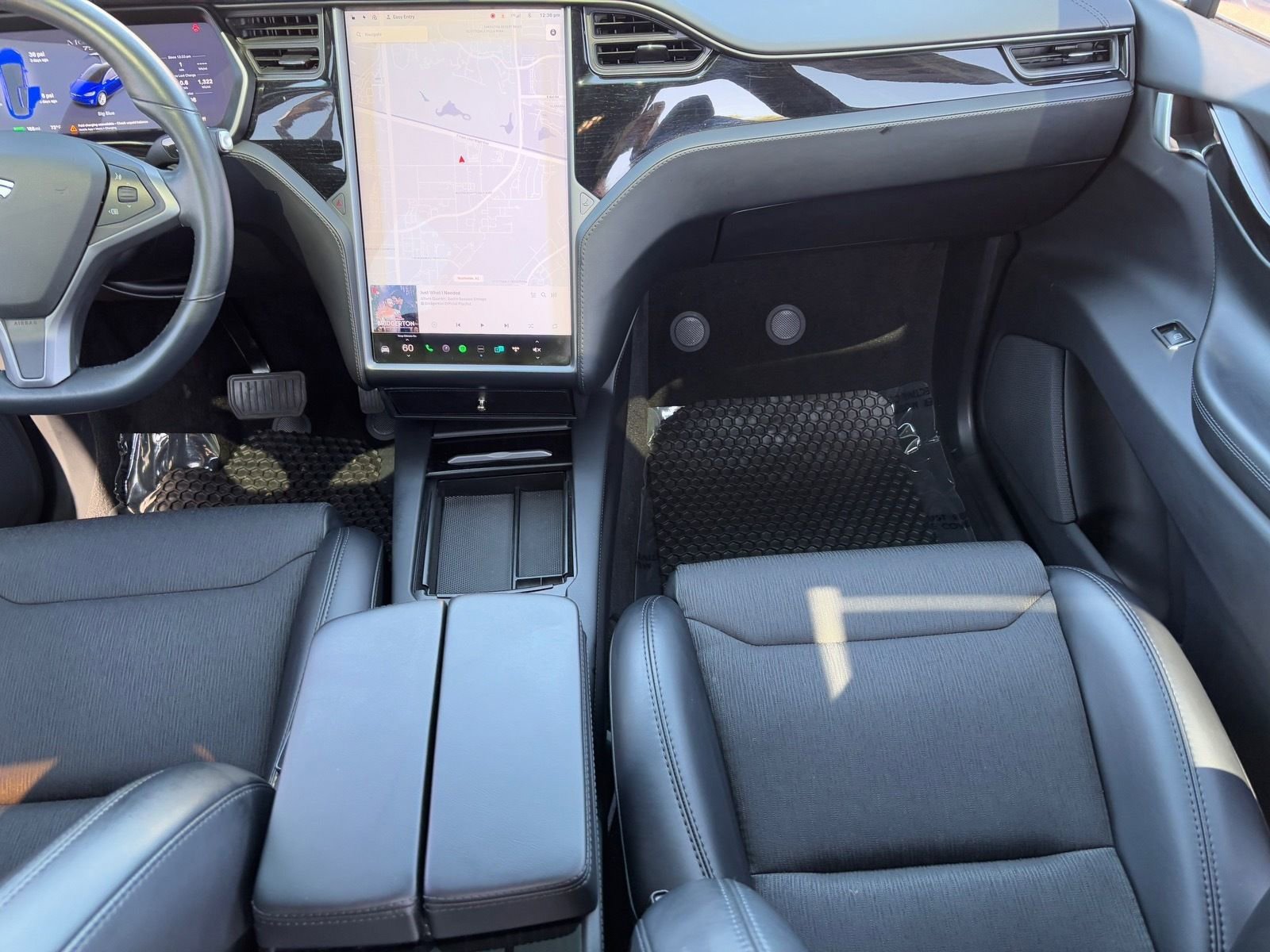 Used 2018 Tesla Model X 75D image 14