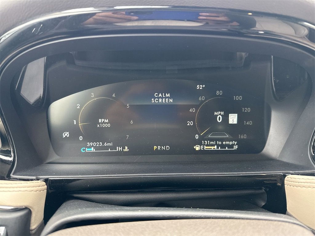 Used 2021 Lincoln Corsair Reserve w/ Equipment Group 201A image 10