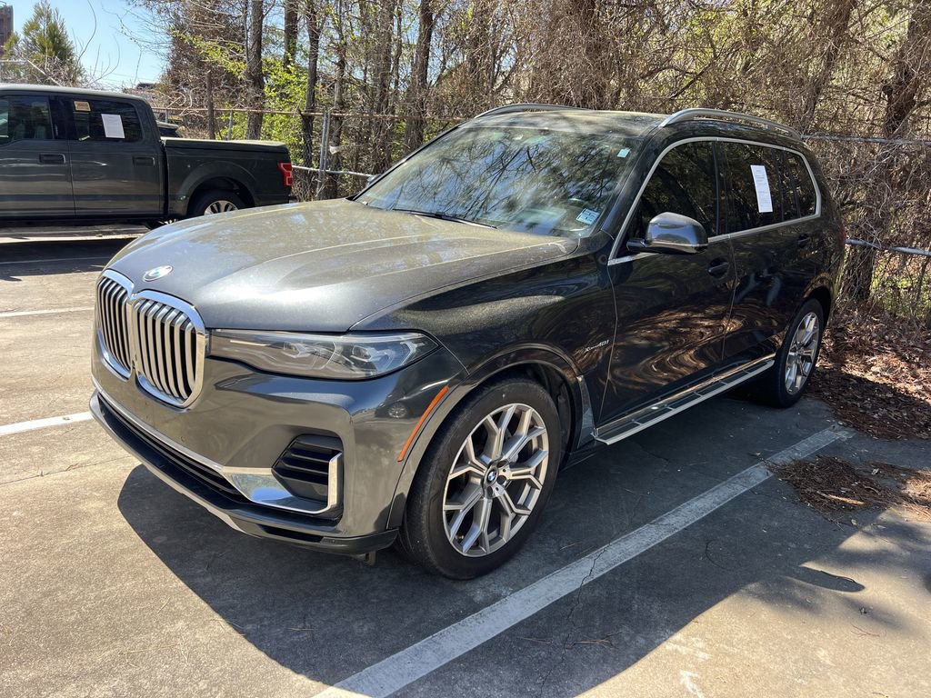 Used 2020 BMW X7 xDrive40i w/ Luxury Seating Package image 3