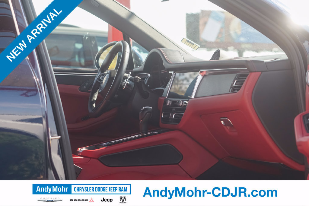 Used 2022 Porsche Macan GTS AWD/4WD image 41