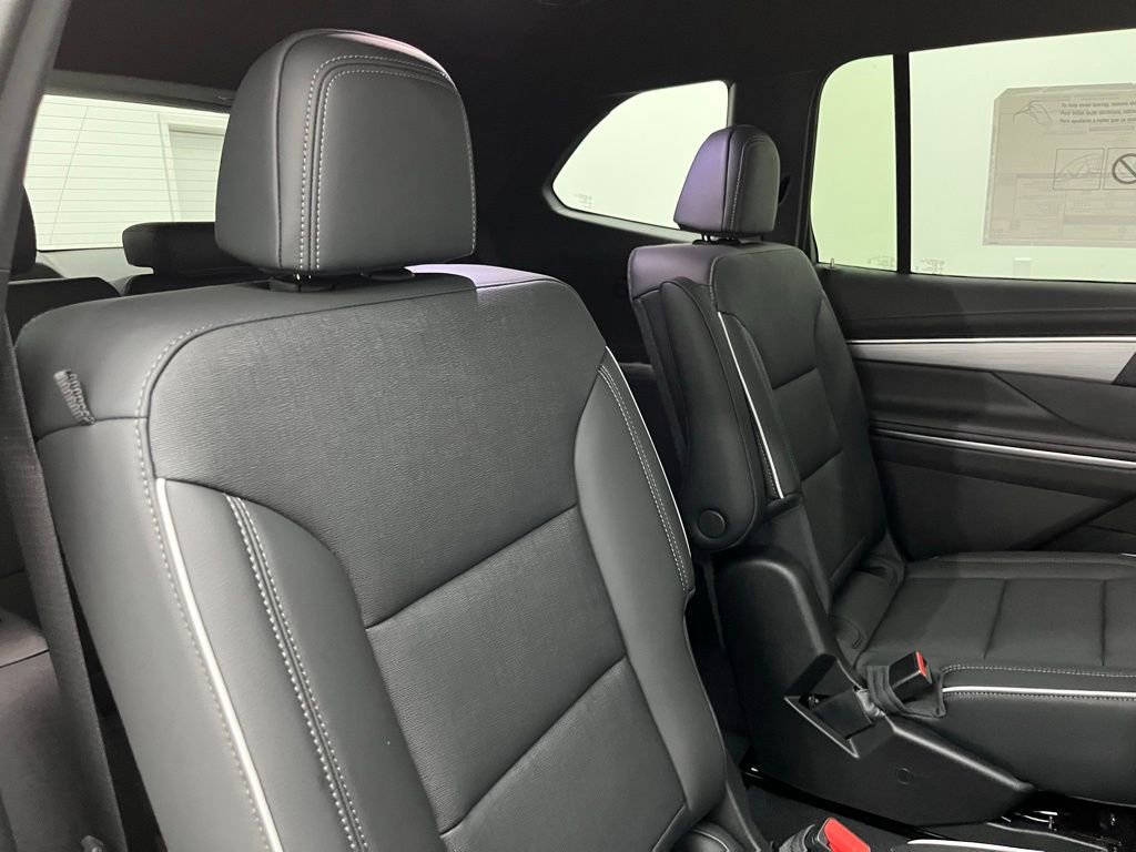 New 2025 Buick Enclave Preferred w/ Power Package image 31