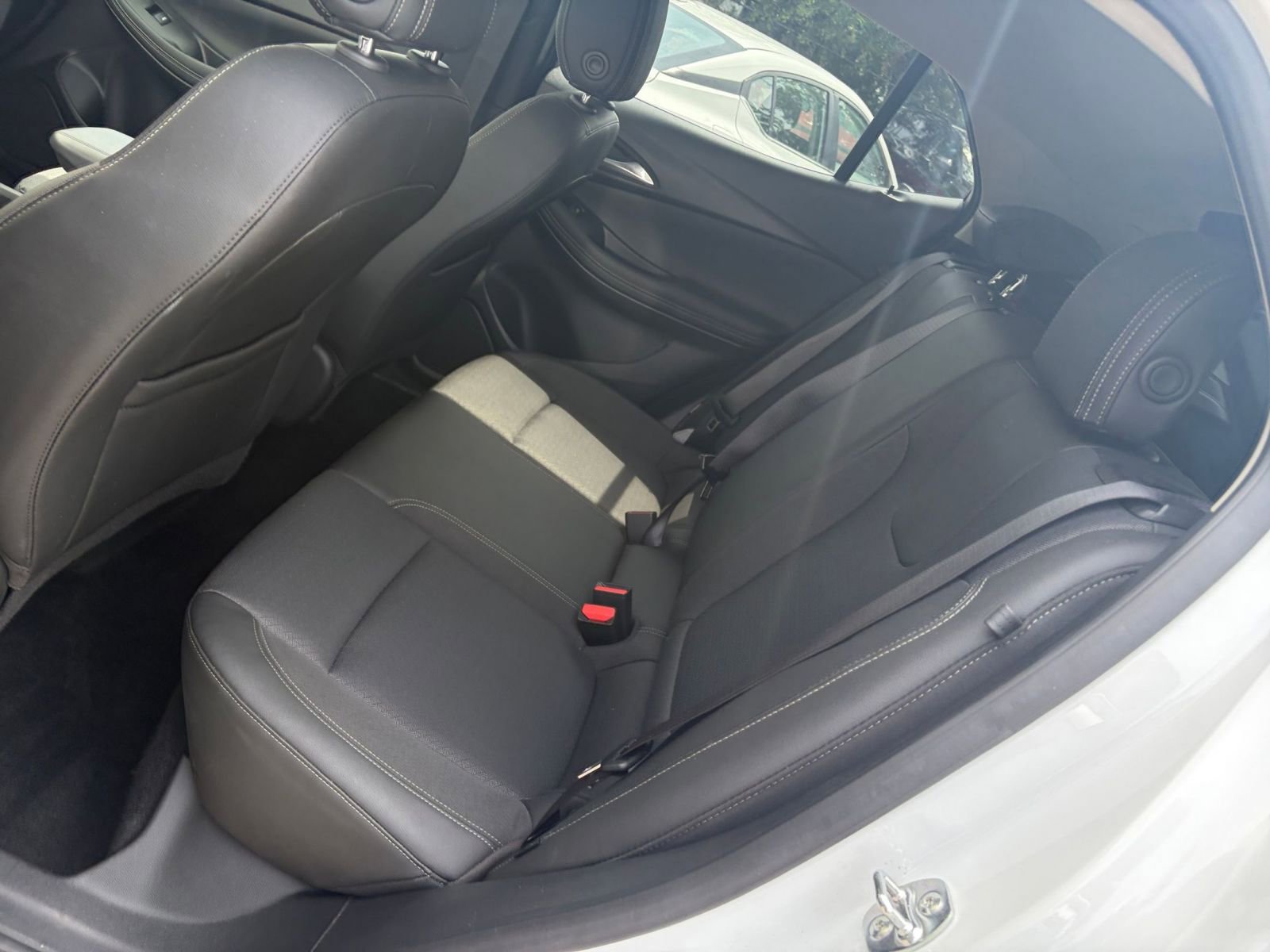 Used 2025 Buick Encore GX Preferred FWD image 38
