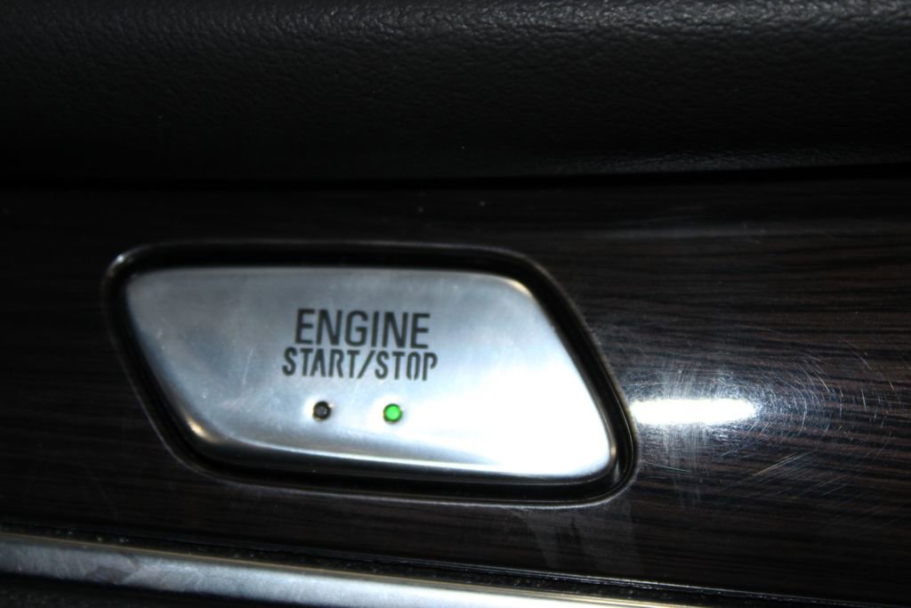 Used 2024 Buick Enclave Essence w/ Sport Touring Edition image 43