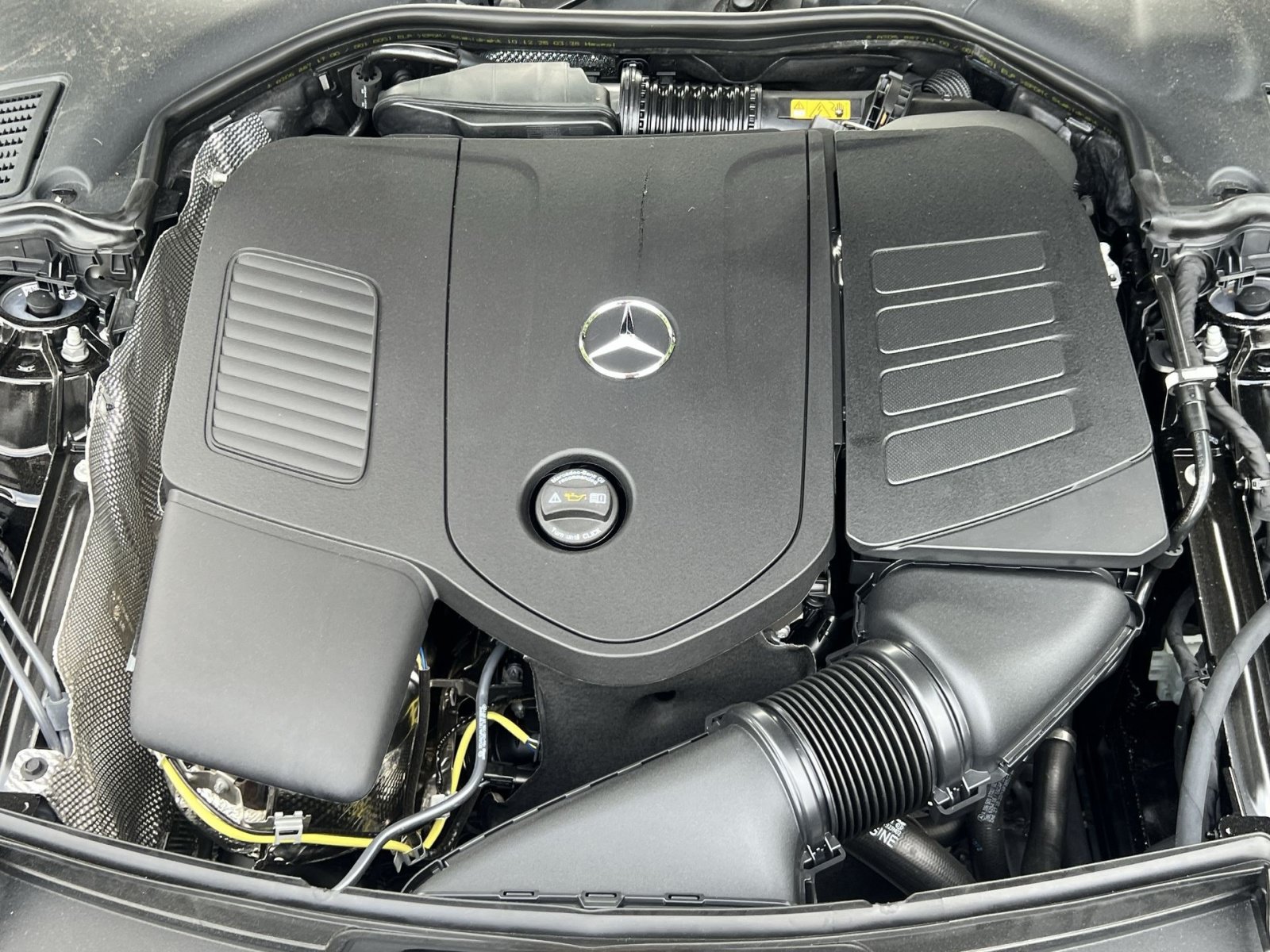 New 2026 Mercedes-Benz C 300 4MATIC Sedan image 34