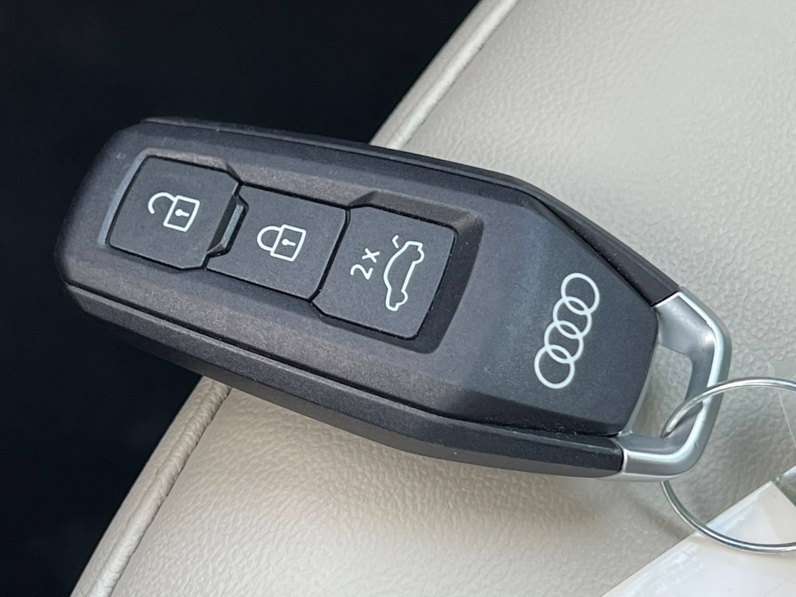 Used 2025 Audi Q5 Premium Plus w/ Premium Plus AWD/4WD image 31