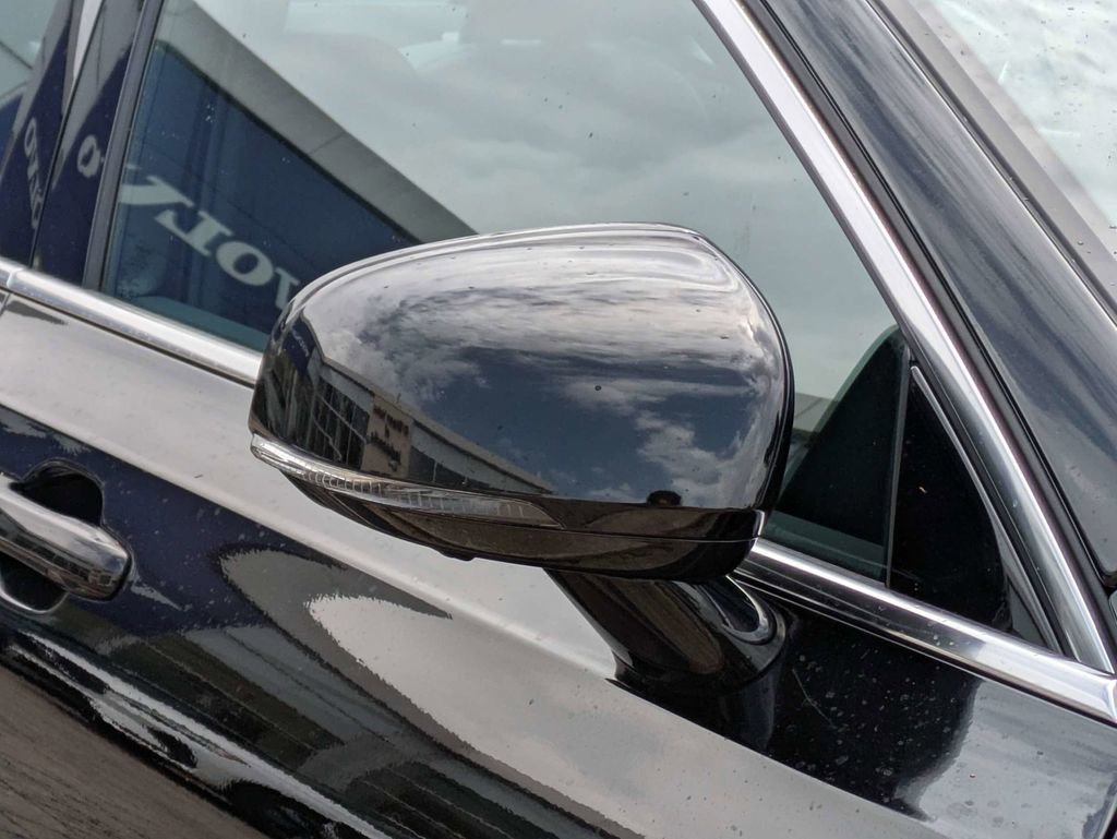 Certified 2023 Volvo S90 B6 Ultimate w/ Protection Package Premier image 12