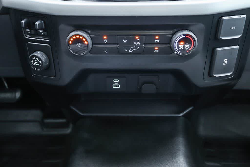 Used 2023 Ford F150 XL w/ Trailer Tow Package RWD image 14