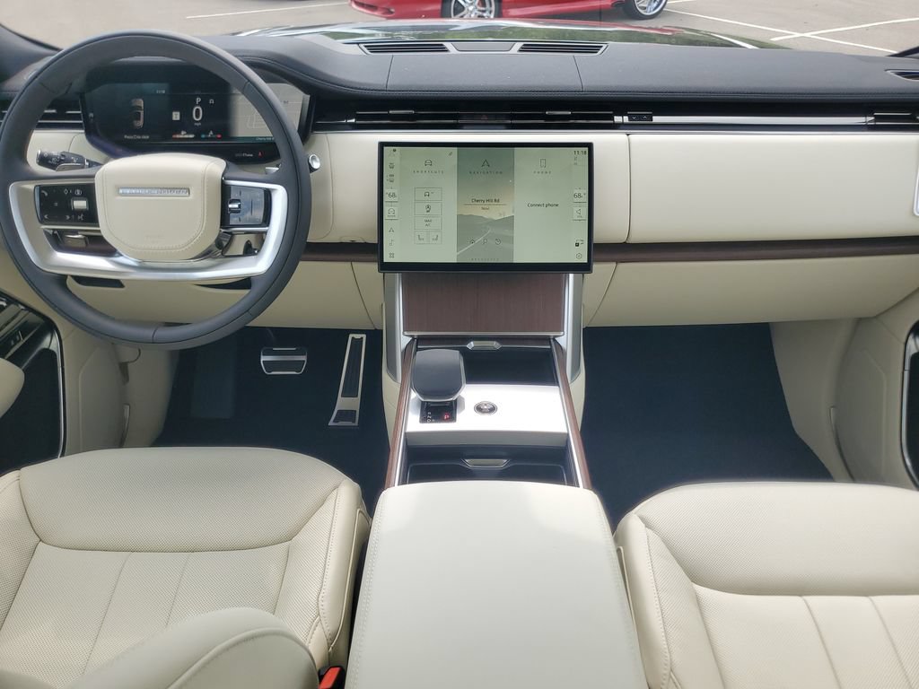 New 2026 Land Rover Range Rover Long Wheelbase SE AWD/4WD image 26