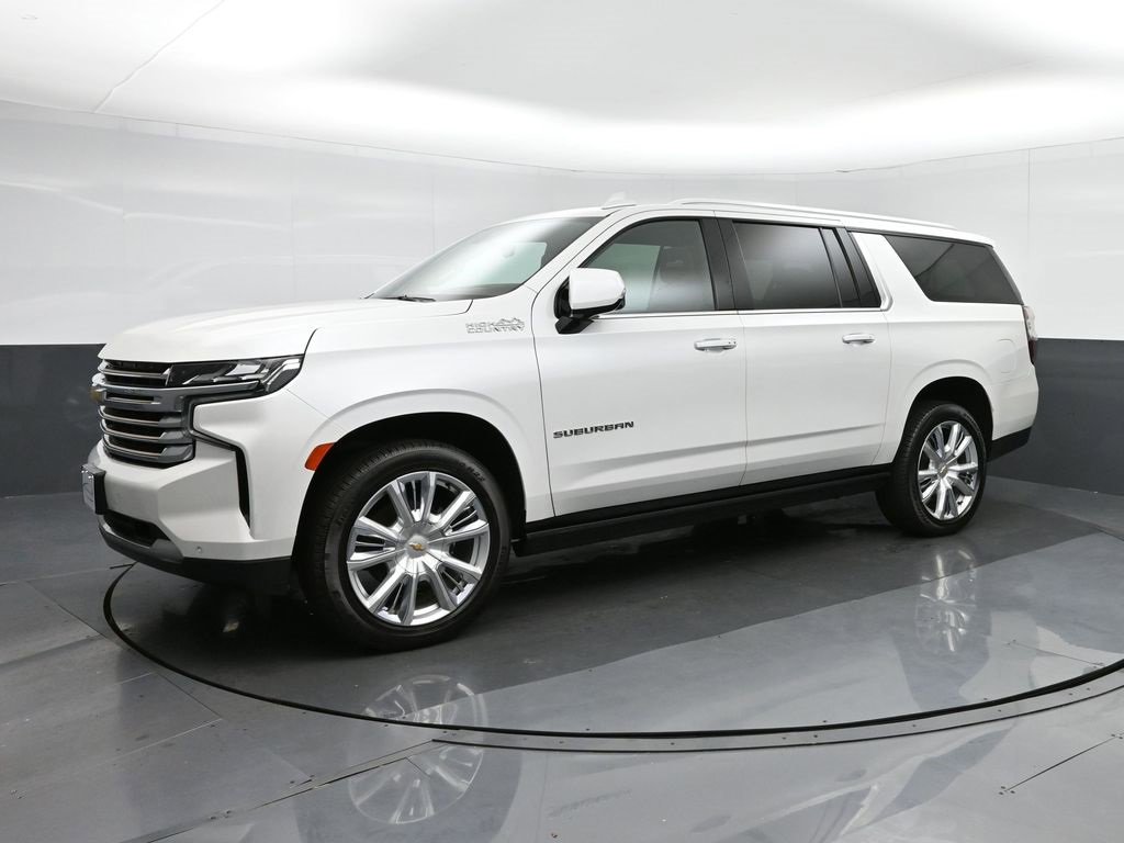 Used 2023 Chevrolet Suburban High Country w/ Premium Package 2 image 3