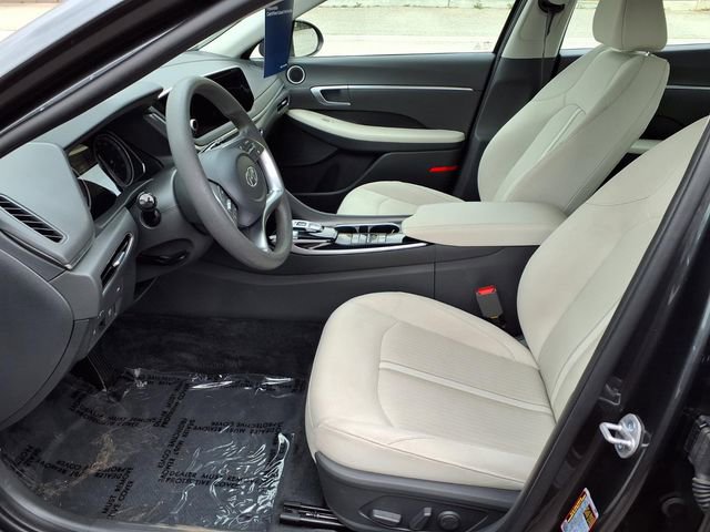 Certified 2023 Hyundai Sonata SEL w/ Cargo Package FWD image 12