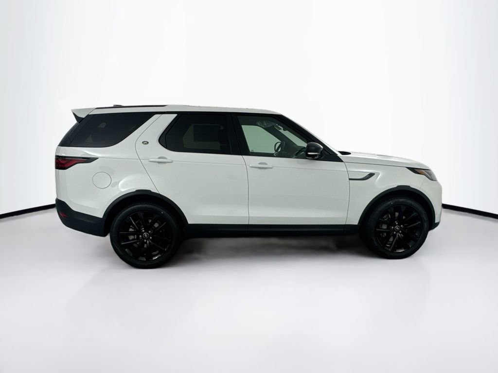 New 2026 Land Rover Discovery S AWD/4WD image 4