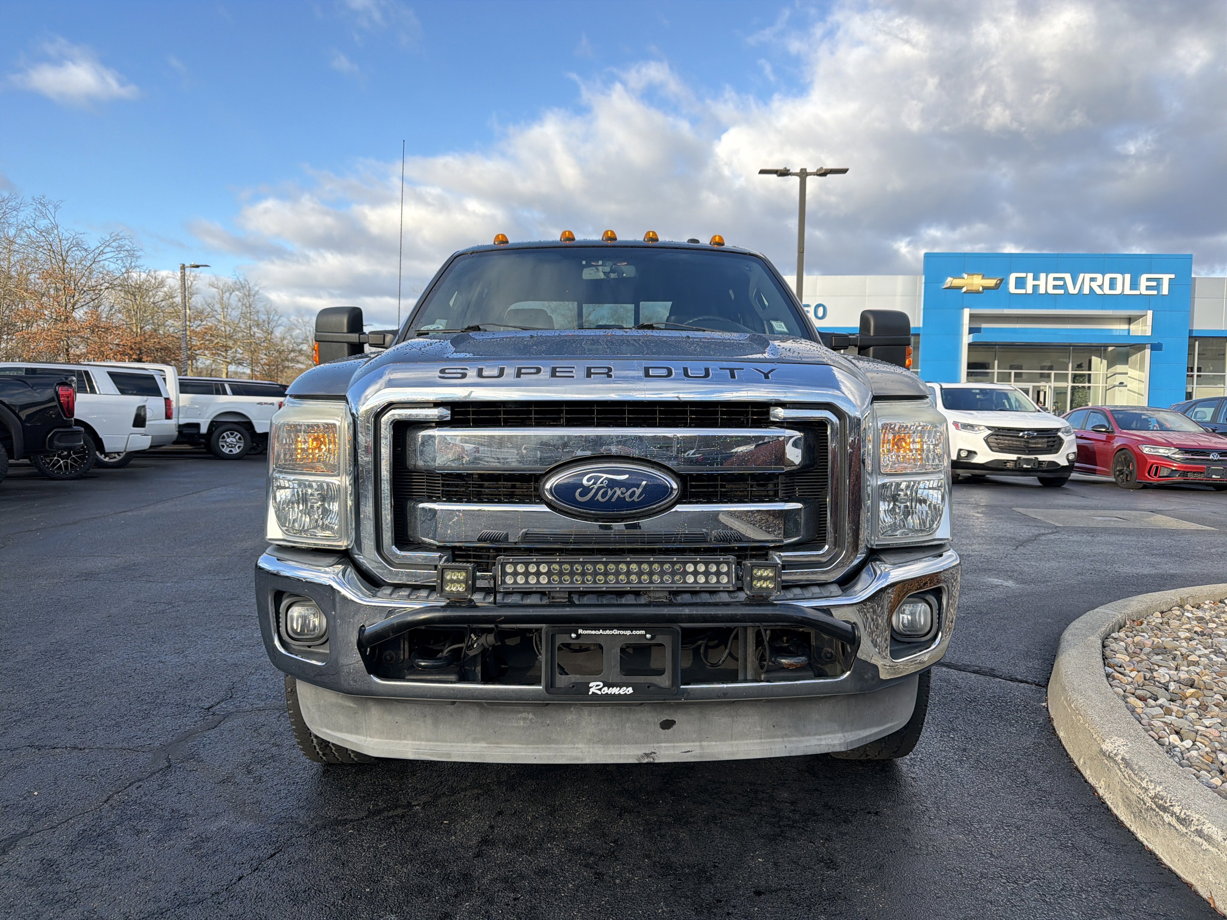 Used 2011 Ford F350 Lariat w/ Lariat Interior Pkg image 2