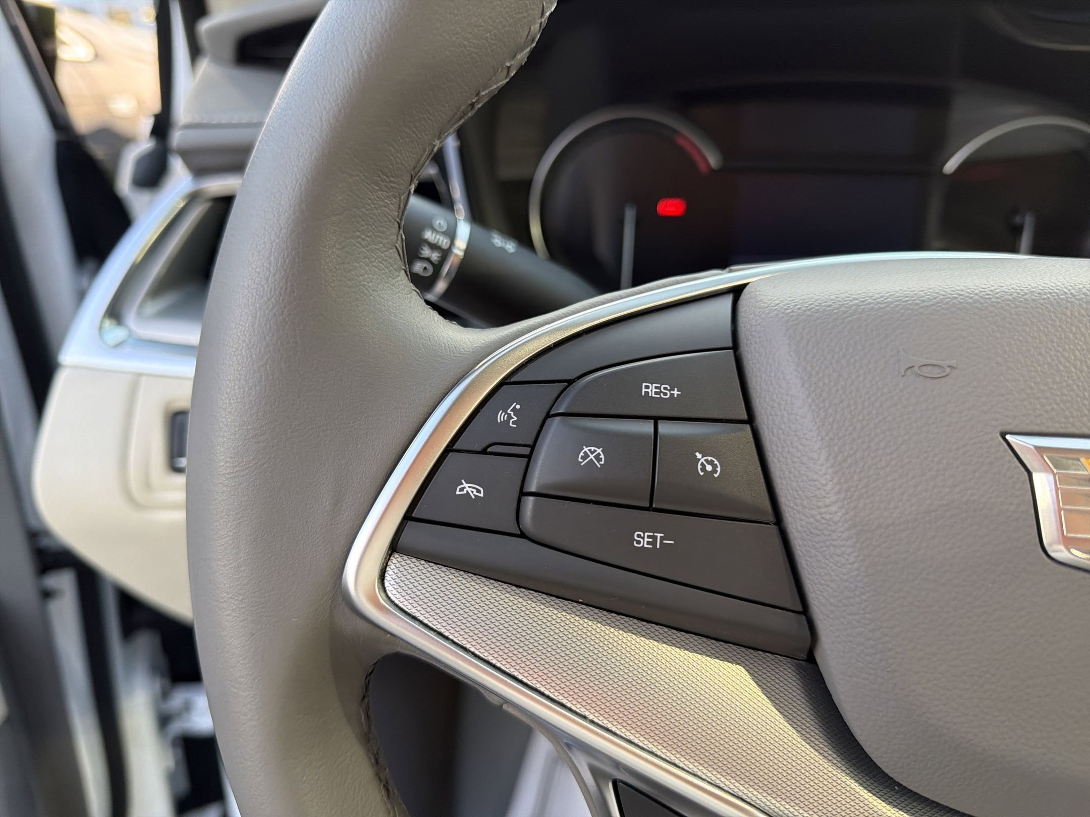 Certified 2024 Cadillac XT5 Premium Luxury w/ LPO, Floor Liner Package image 14