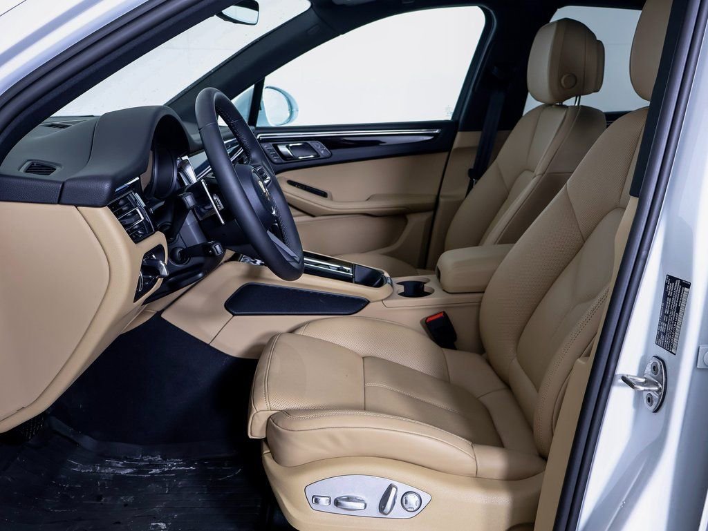 Used 2026 Porsche Macan S image 5