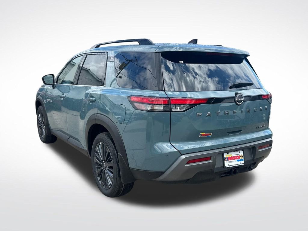 New 2026 Nissan Pathfinder SL w/ SL Premium Package image 3