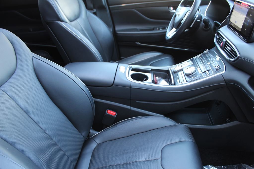 Used 2022 Hyundai Santa Fe Limited image 28