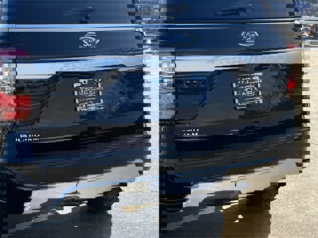 Used 2019 Ford Expedition Platinum image 6