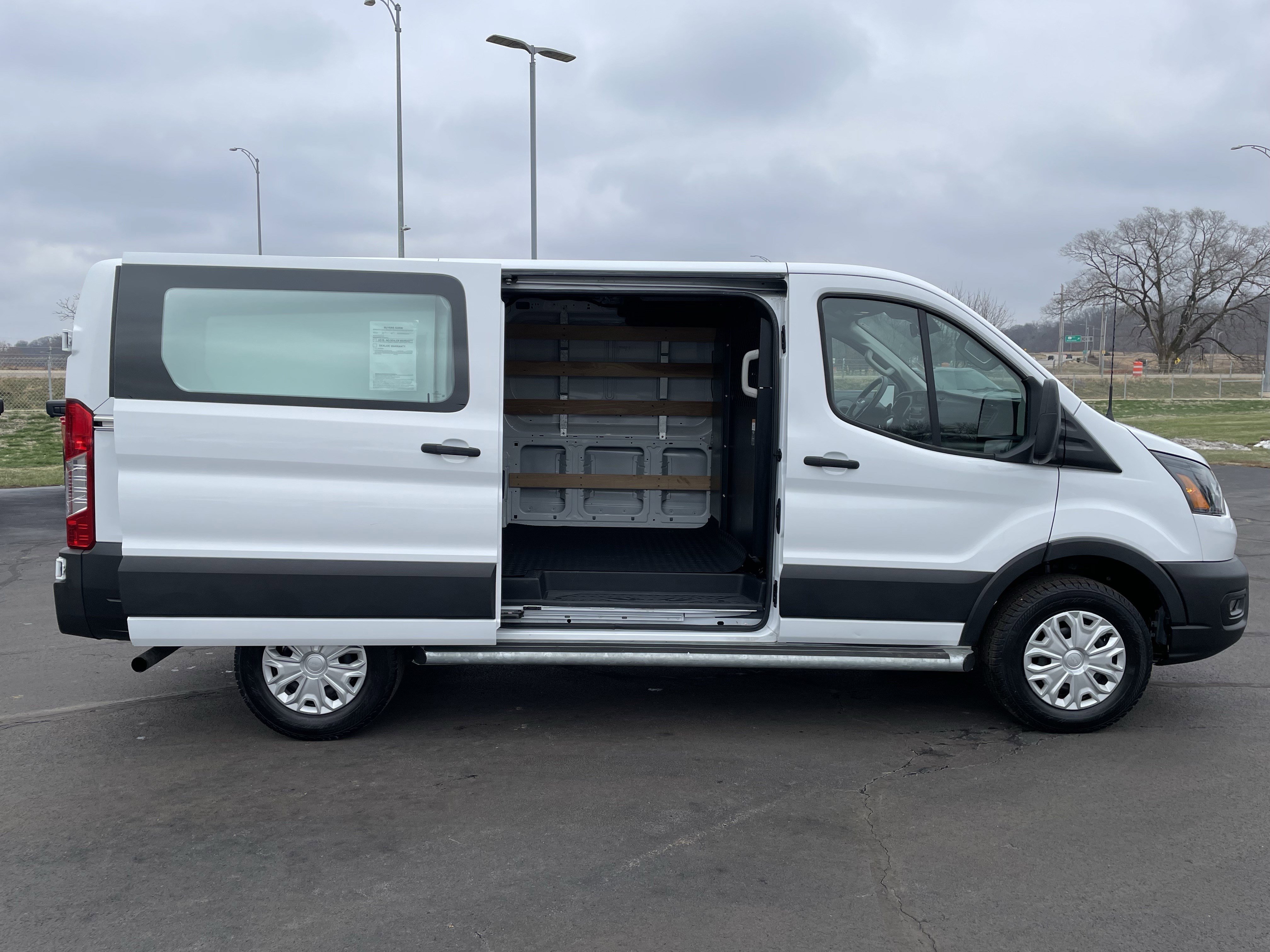 Used 2024 Ford Transit 250 Low Roof w/ Exterior Upgrade Package image 9