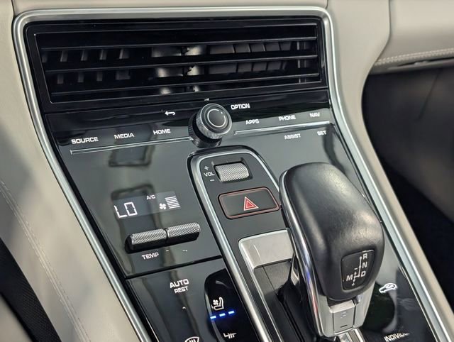Used 2023 Porsche Panamera Platinum Edition RWD image 20