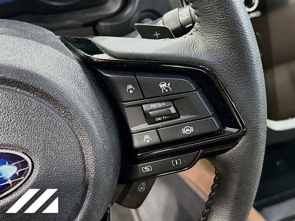 Used 2025 Subaru Forester Touring AWD/4WD image 13