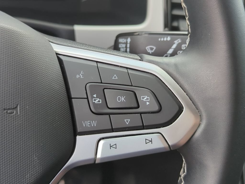 Certified 2023 Volkswagen Atlas SE FWD image 27