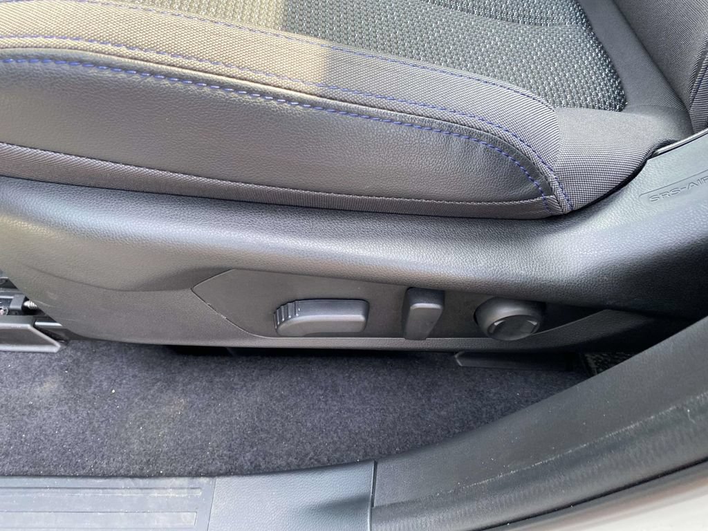 Certified 2025 Subaru Forester Premium AWD/4WD image 17