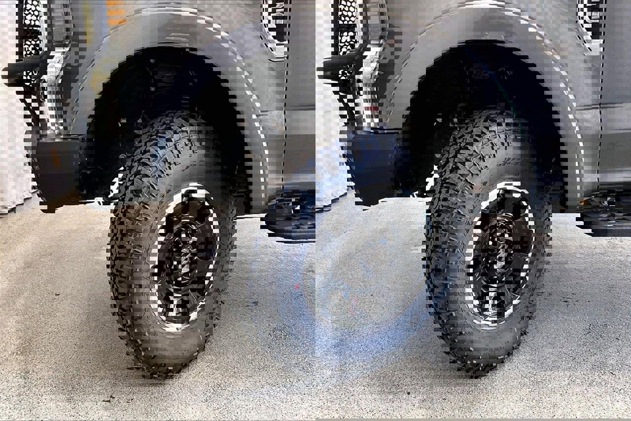 Used 2020 Ford F250 Lariat w/ Tremor Off-Road Package image 19