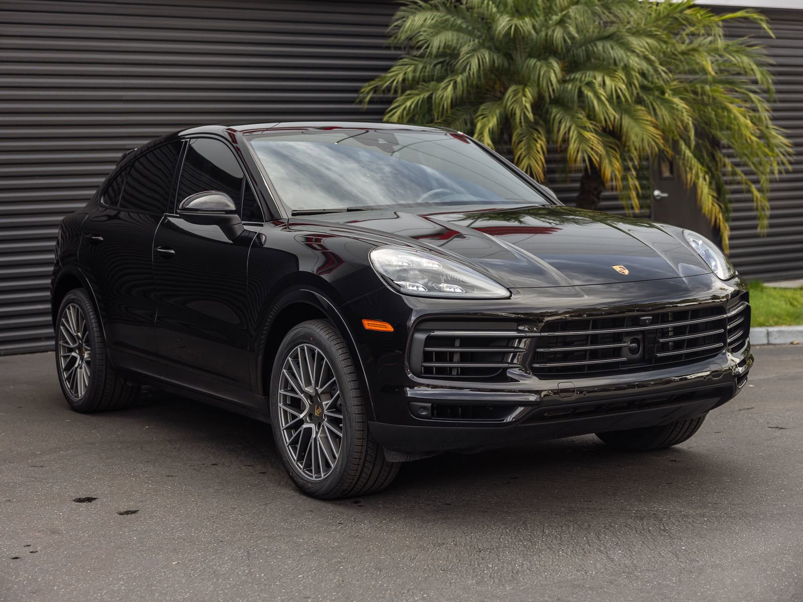 Certified 2023 Porsche Cayenne S image 6