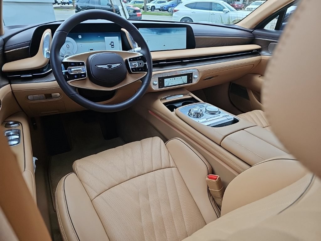 Used 2024 Genesis G90 3.5T AWD/4WD image 23