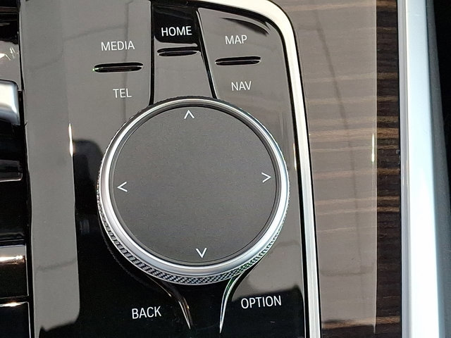 Certified 2025 BMW X5 xDrive50e image 25