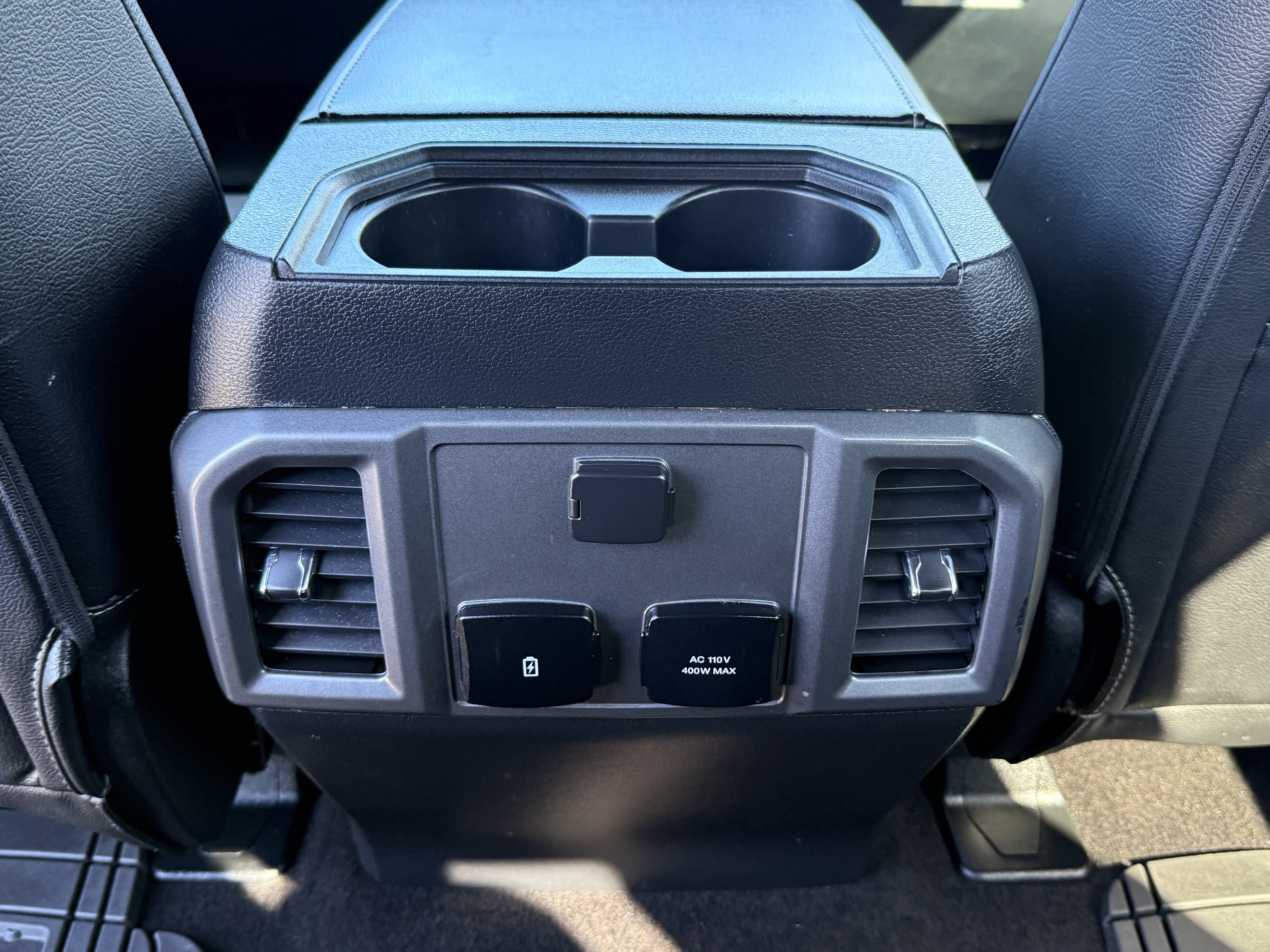 Used 2020 Ford F150 XLT w/ Equipment Group 302A Luxury AWD/4WD image 9