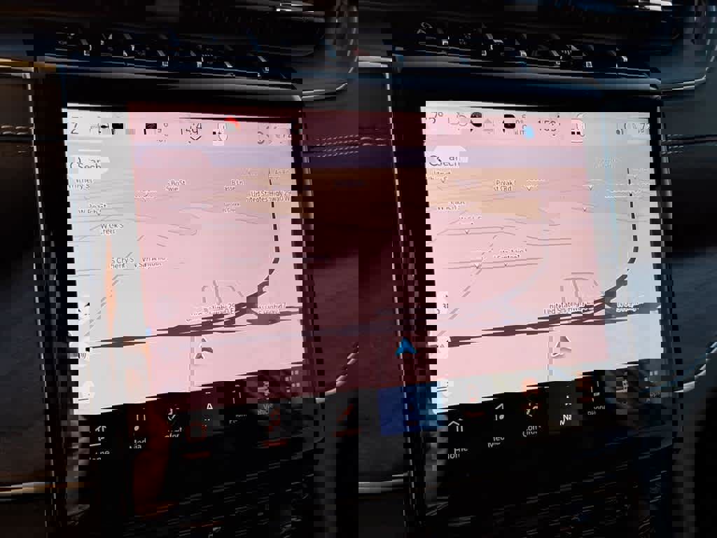 Used 2025 Jeep Grand Cherokee L Limited w/ Black Appearance Package image 41