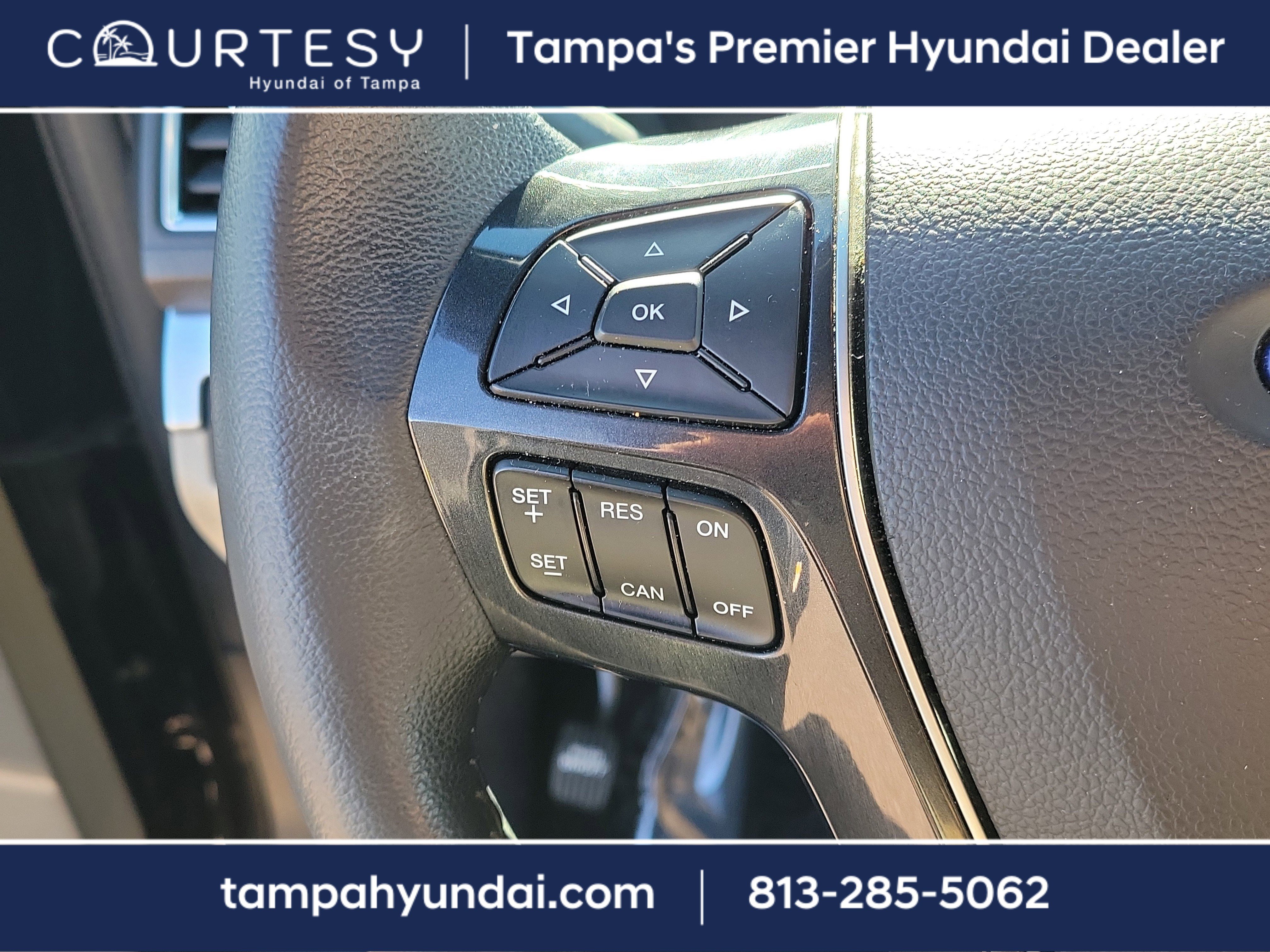 Used 2019 Ford Explorer Limited w/ Class III Trailer Tow Package image 29