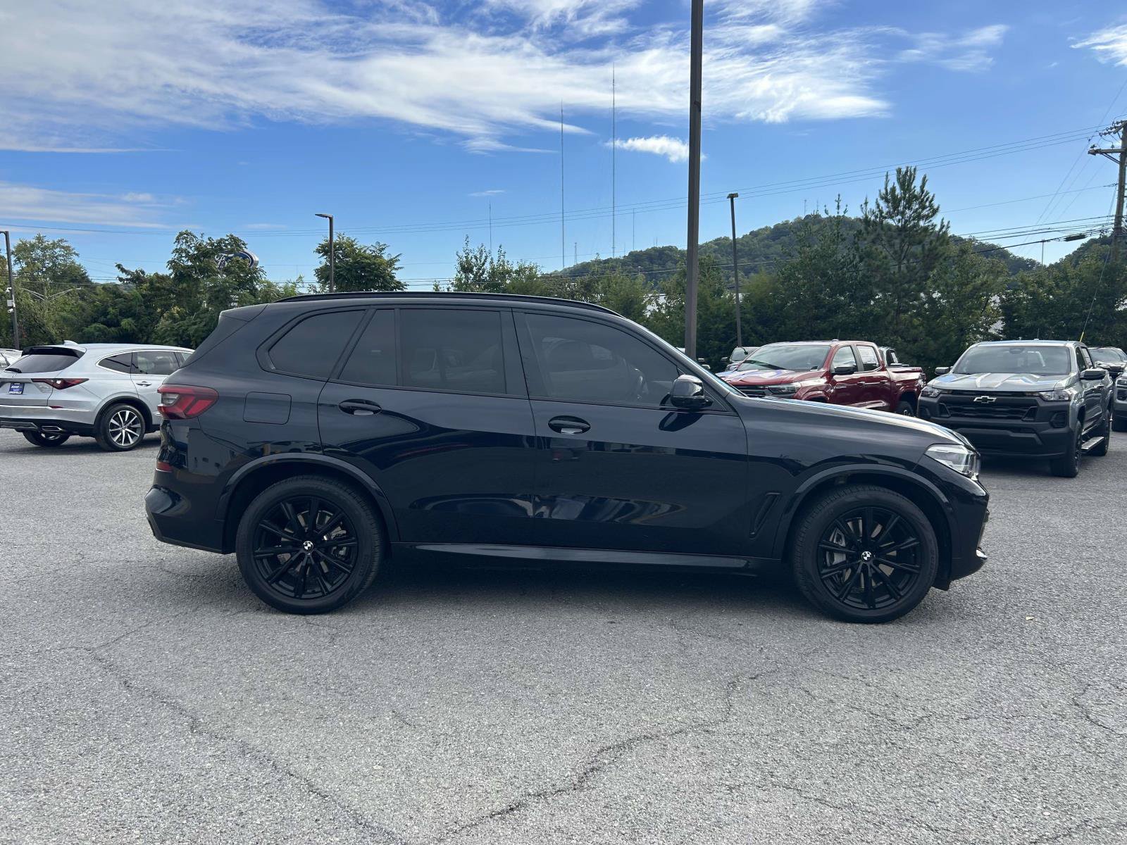 Used 2022 BMW X5 xDrive45e w/ M Sport Package AWD/4WD image 8