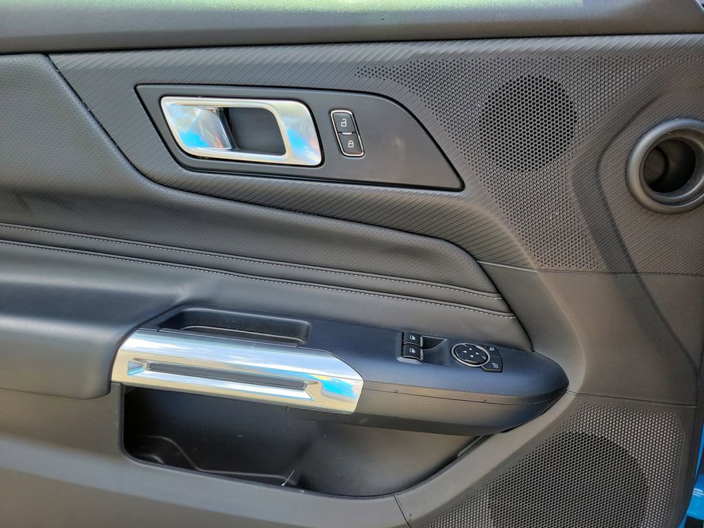 Used 2024 Ford Mustang GT Premium image 10