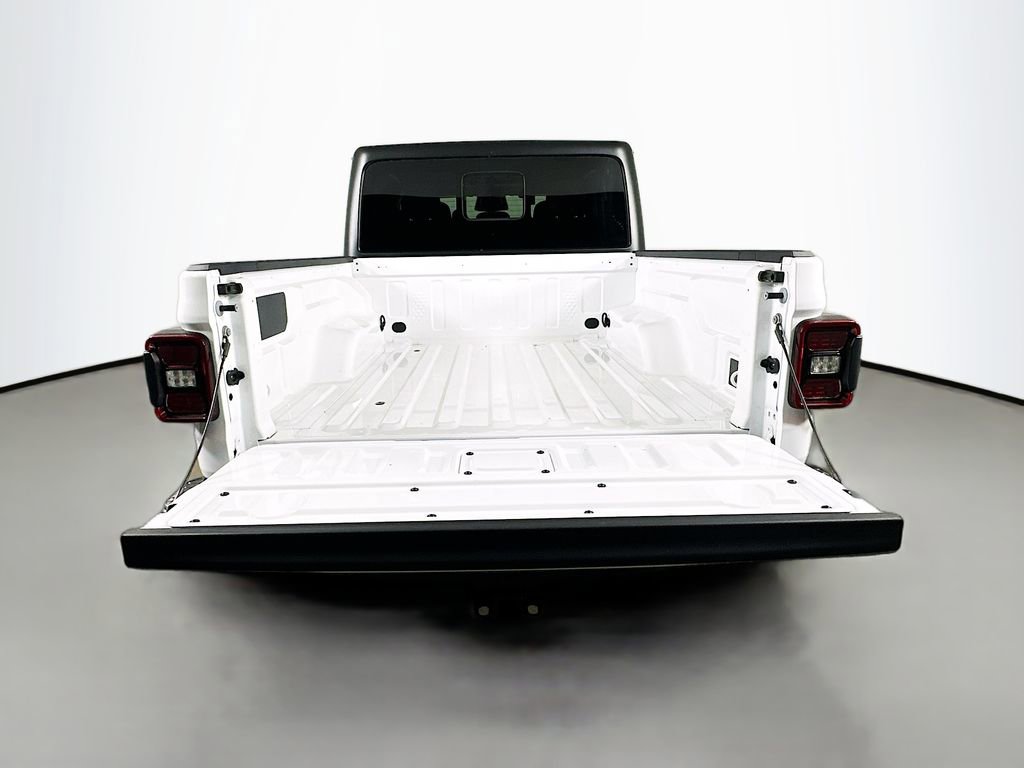 Used 2026 Jeep Gladiator Rubicon w/ Steel Power Dome Hood Package AWD/4WD image 33