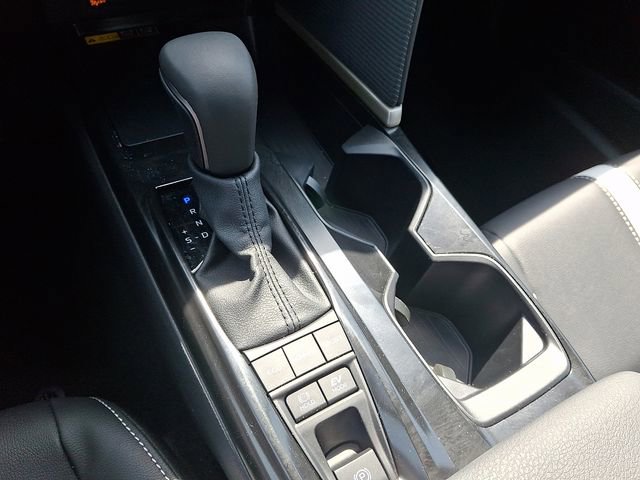 Used 2026 Toyota Camry SE FWD image 16