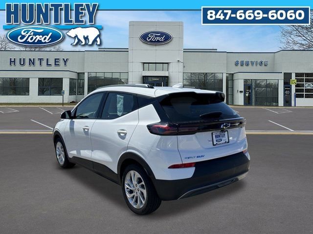 Used 2023 Chevrolet Bolt EUV LT w/ Driver Confidence Package FWD image 5