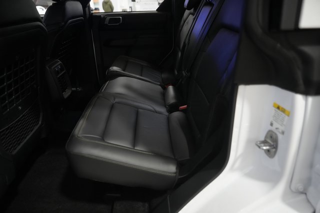 New 2025 Ford Bronco Badlands image 12