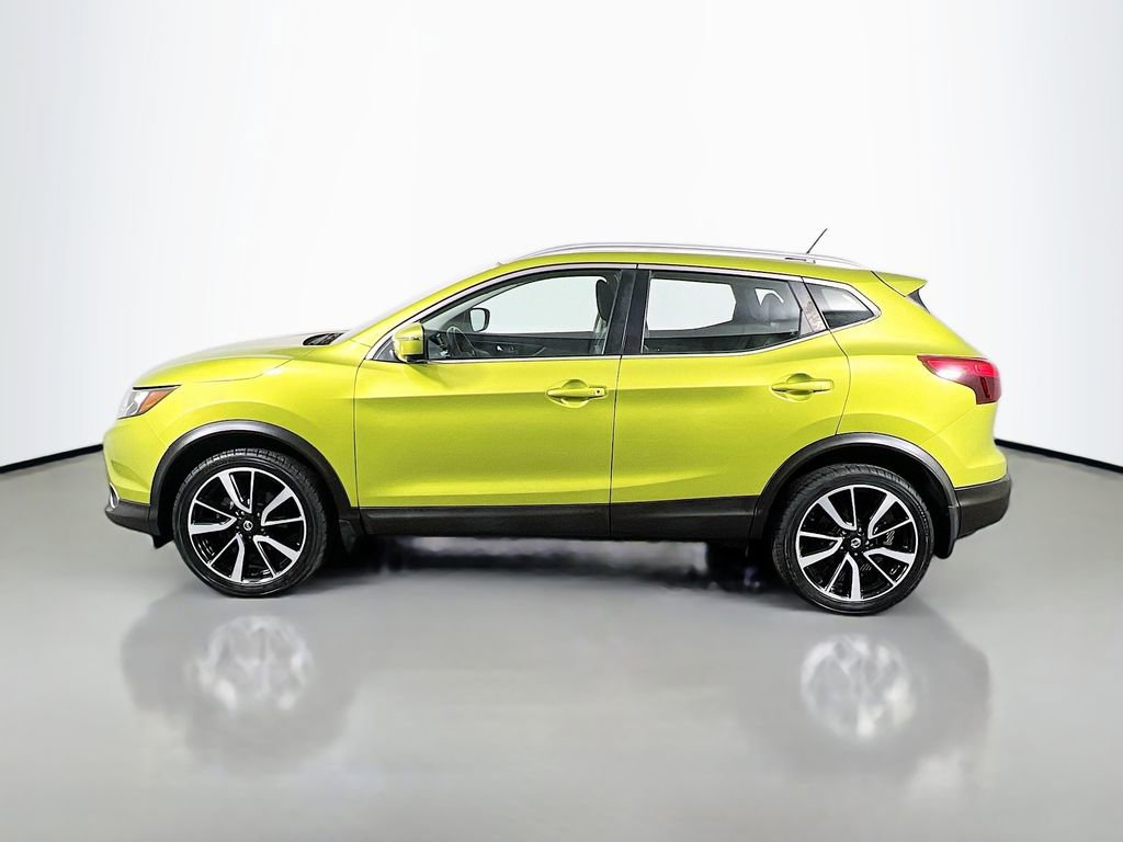 Used 2017 Nissan Rogue Sport SL w/ SL Premium Package image 8