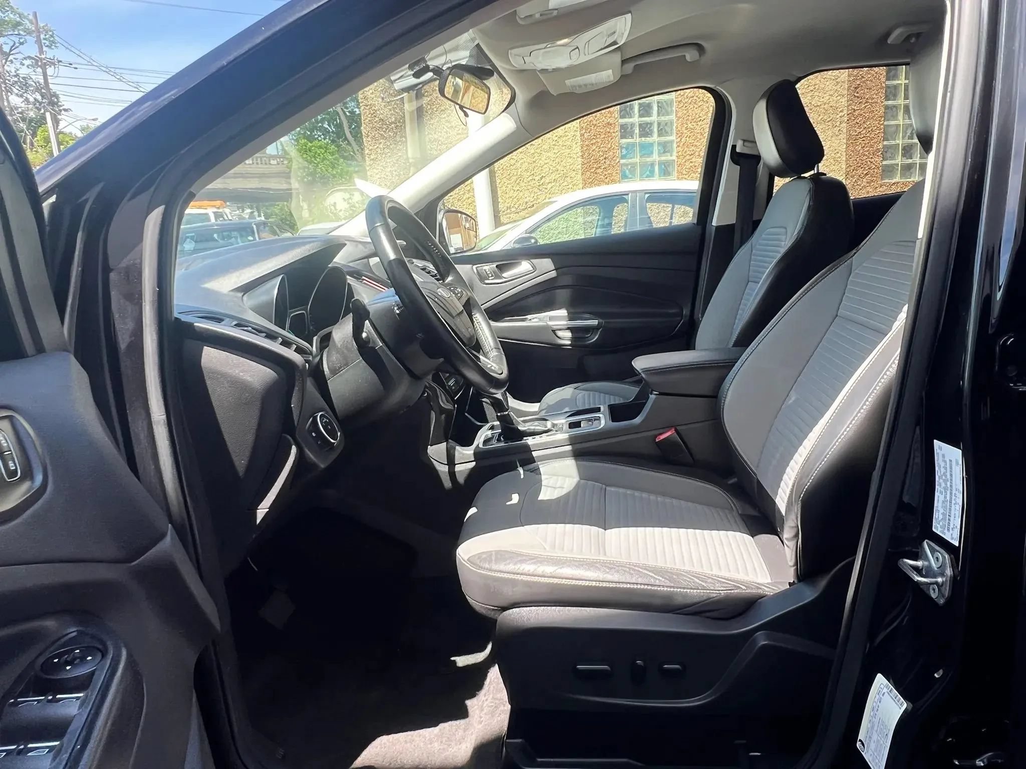Used 2019 Ford Escape SE AWD/4WD image 26