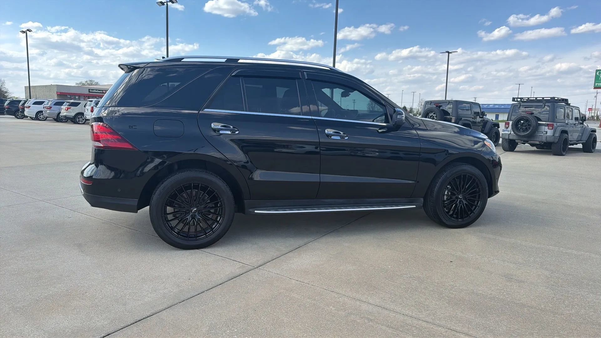 Used 2017 Mercedes-Benz GLE 350 4MATIC image 21