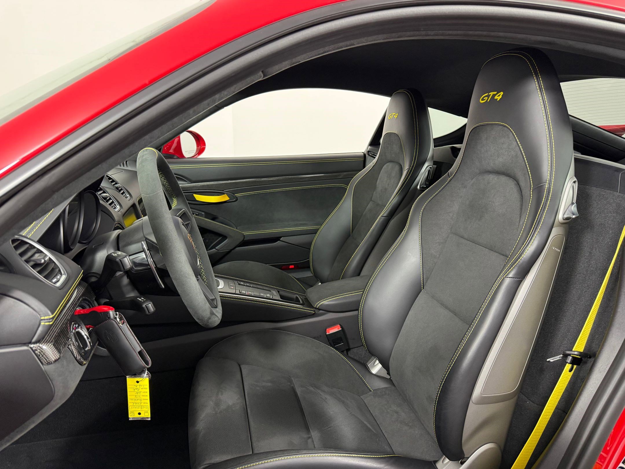 Certified 2022 Porsche 718 Cayman GT4 image 5